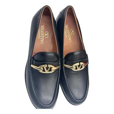 Valentino Garavani Vlogo leather flats