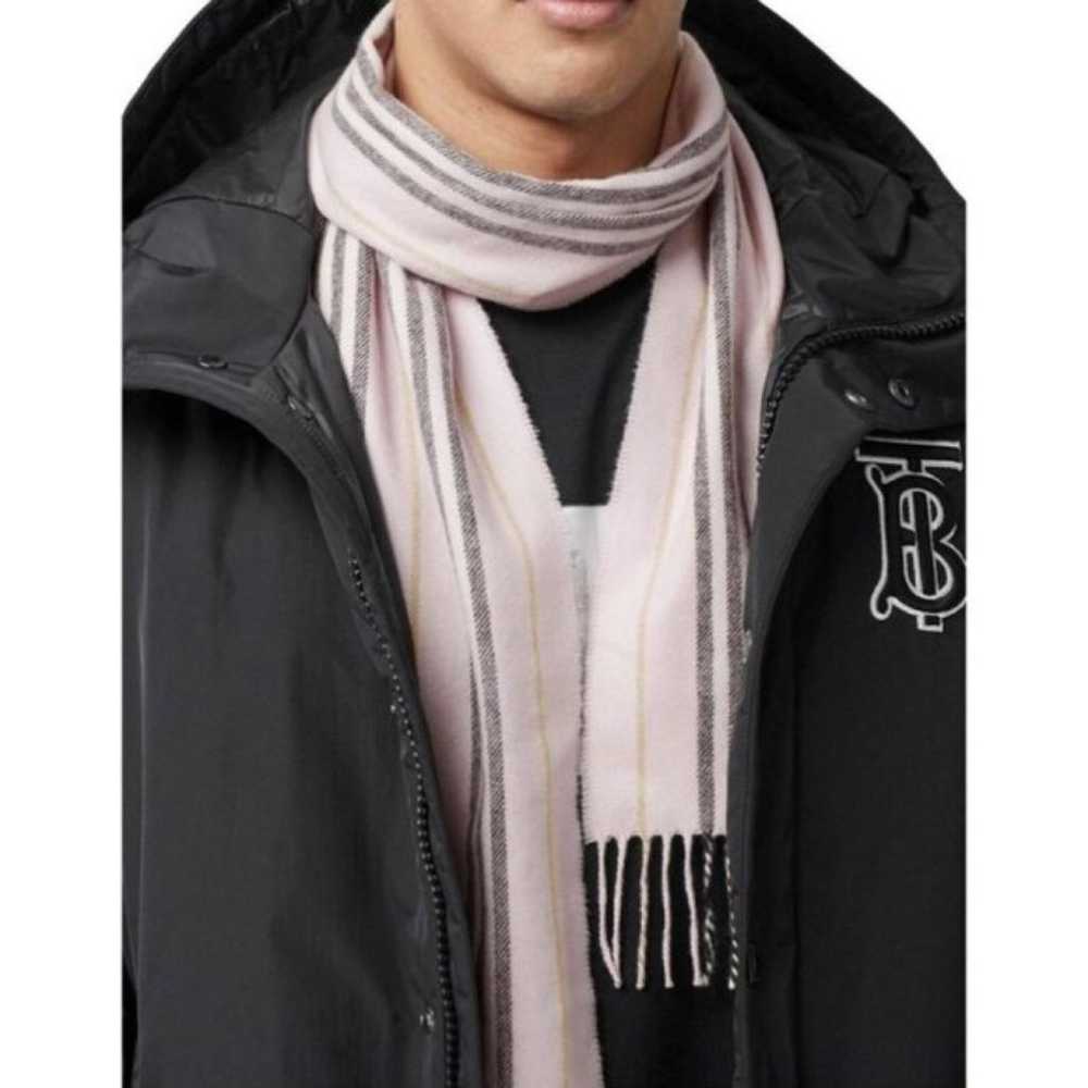 Burberry Cashmere scarf - image 8