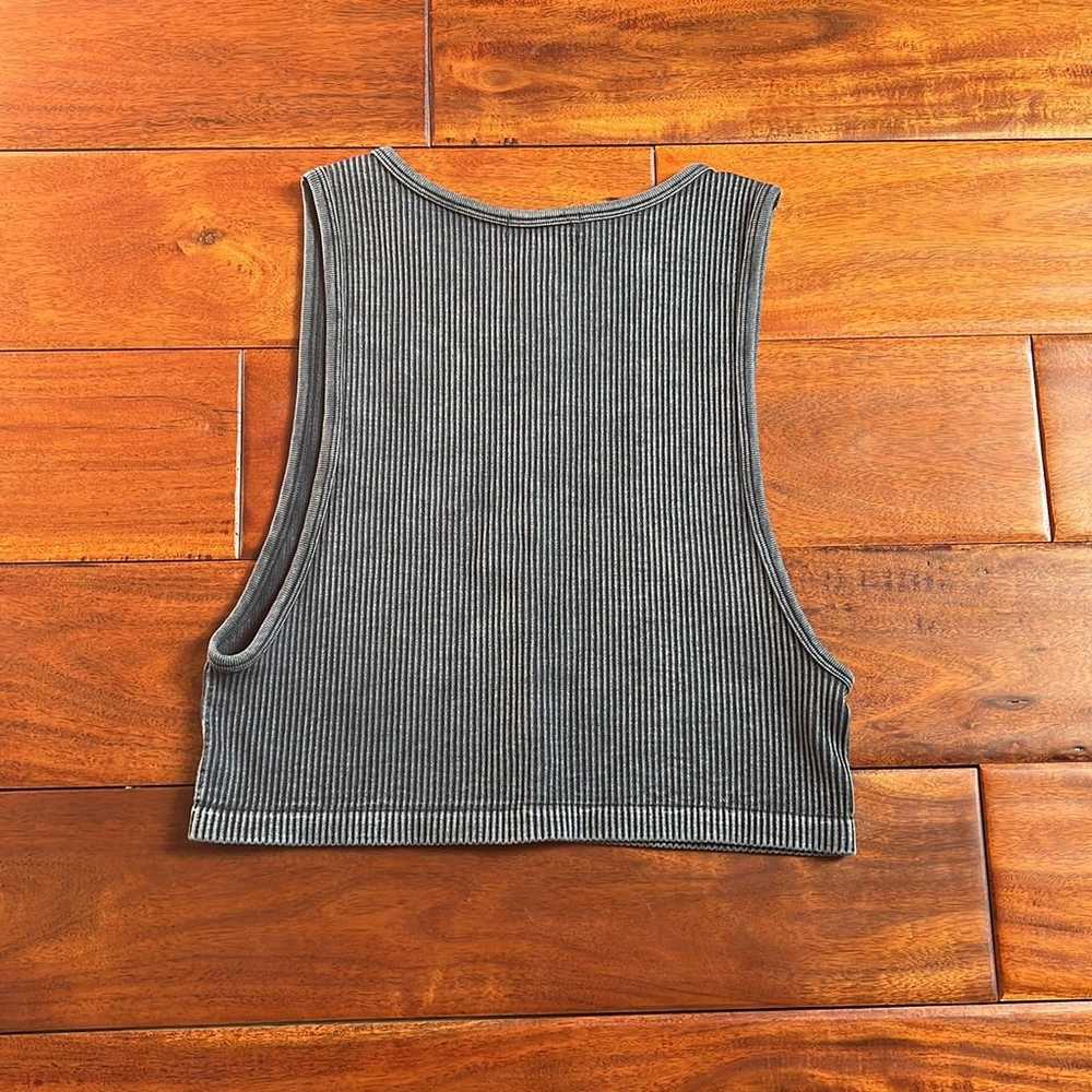 Forever 21 Ribbed Vintage Wash Cropped Tank Top - image 3