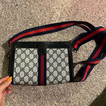 Gucci shoulder bag