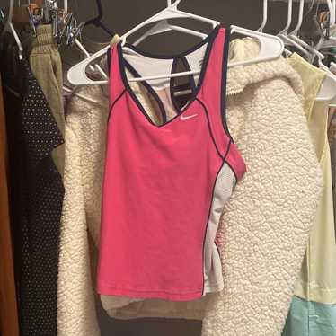 Nike pink workout tank