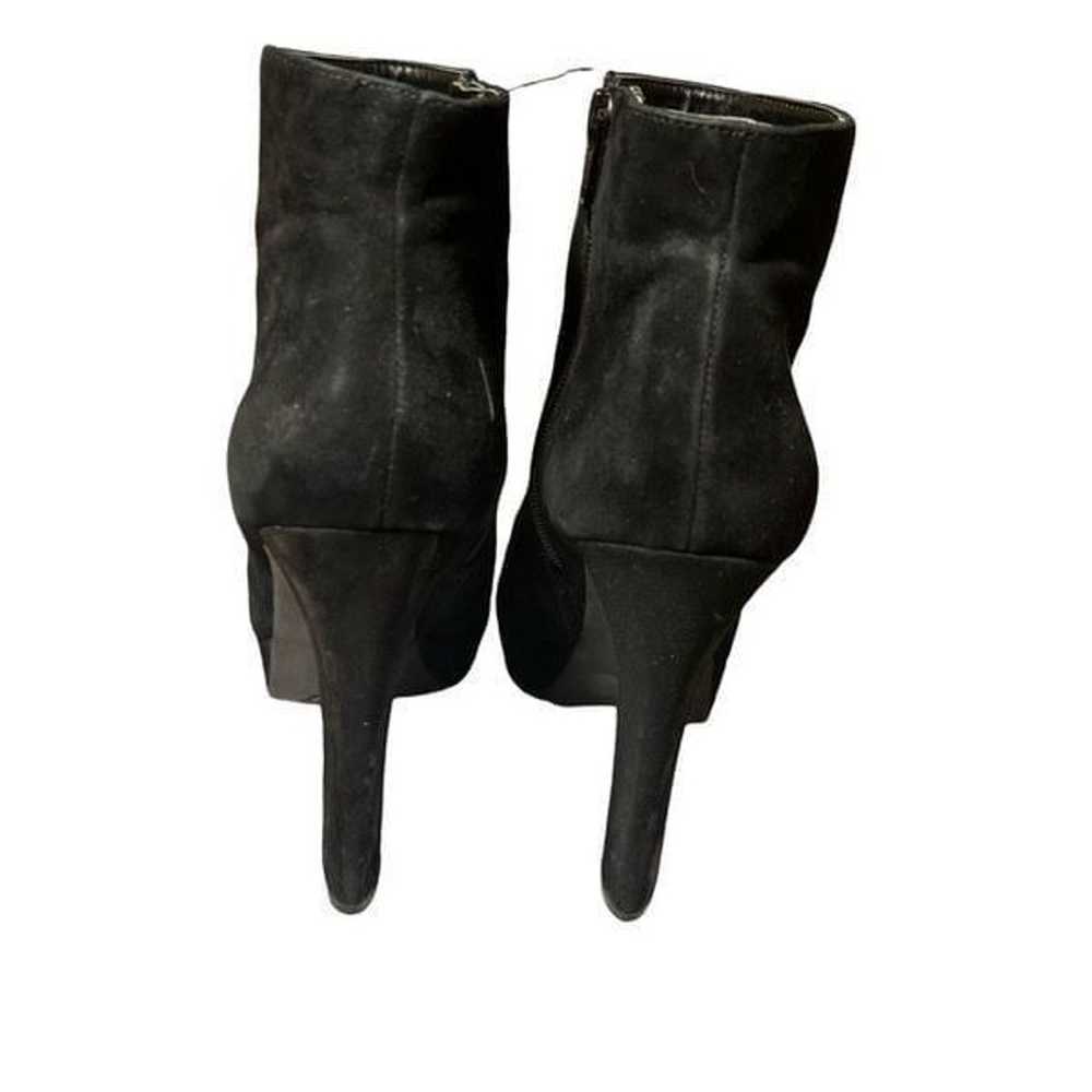 Gianni Bini Suede Booties - image 5