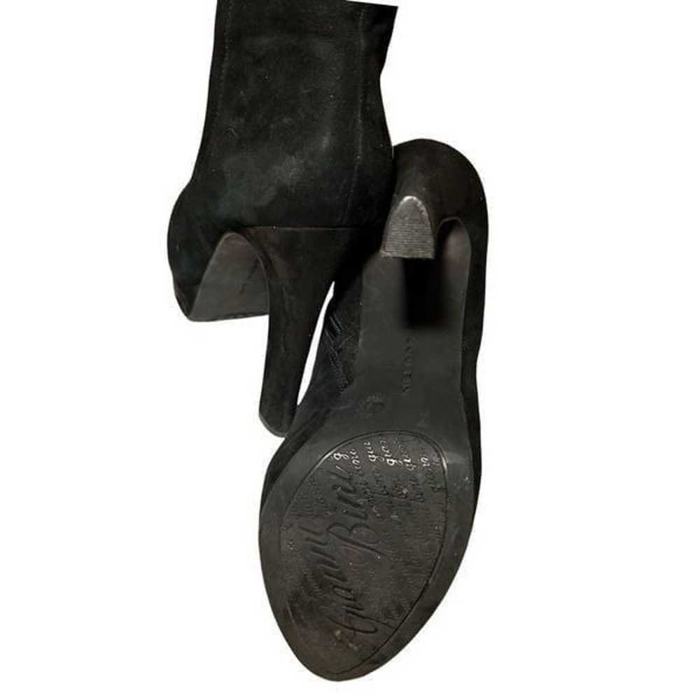 Gianni Bini Suede Booties - image 6