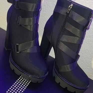 Black Chunky Heel Boots