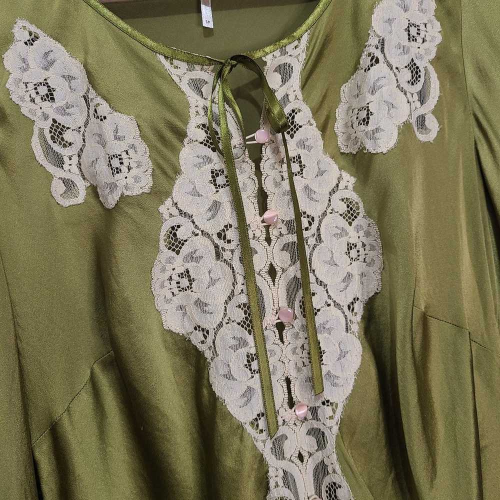 Free People 100% Silk Boho Fairy Blouse Size Sm - image 3