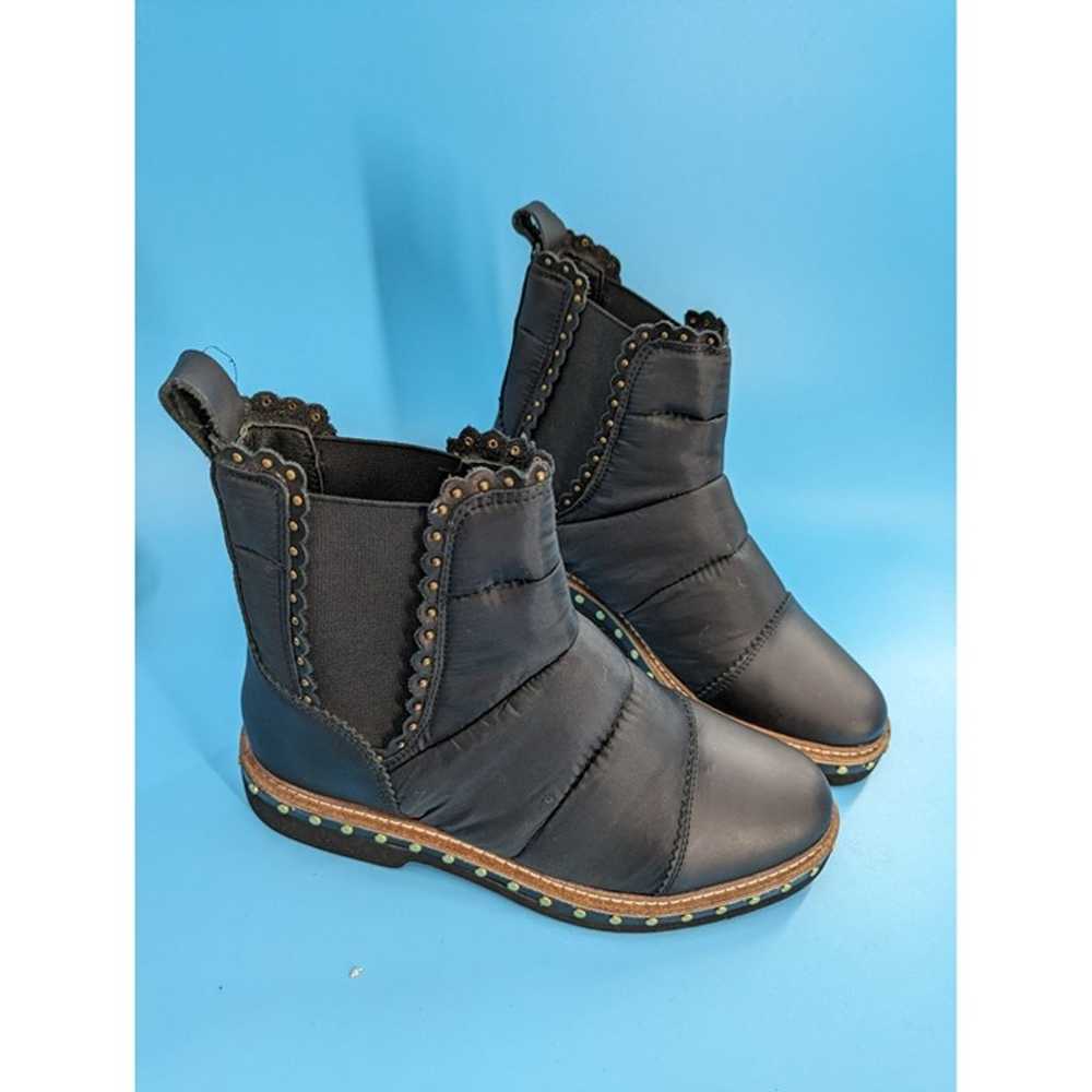 FREE PEOPLE Puffer Chelsea boot brand new size 37… - image 3