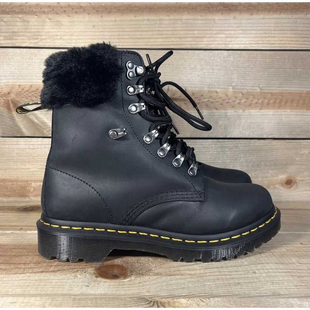 Womens Size 7 Dr. Martens 1460 Serena Collar Blac… - image 1