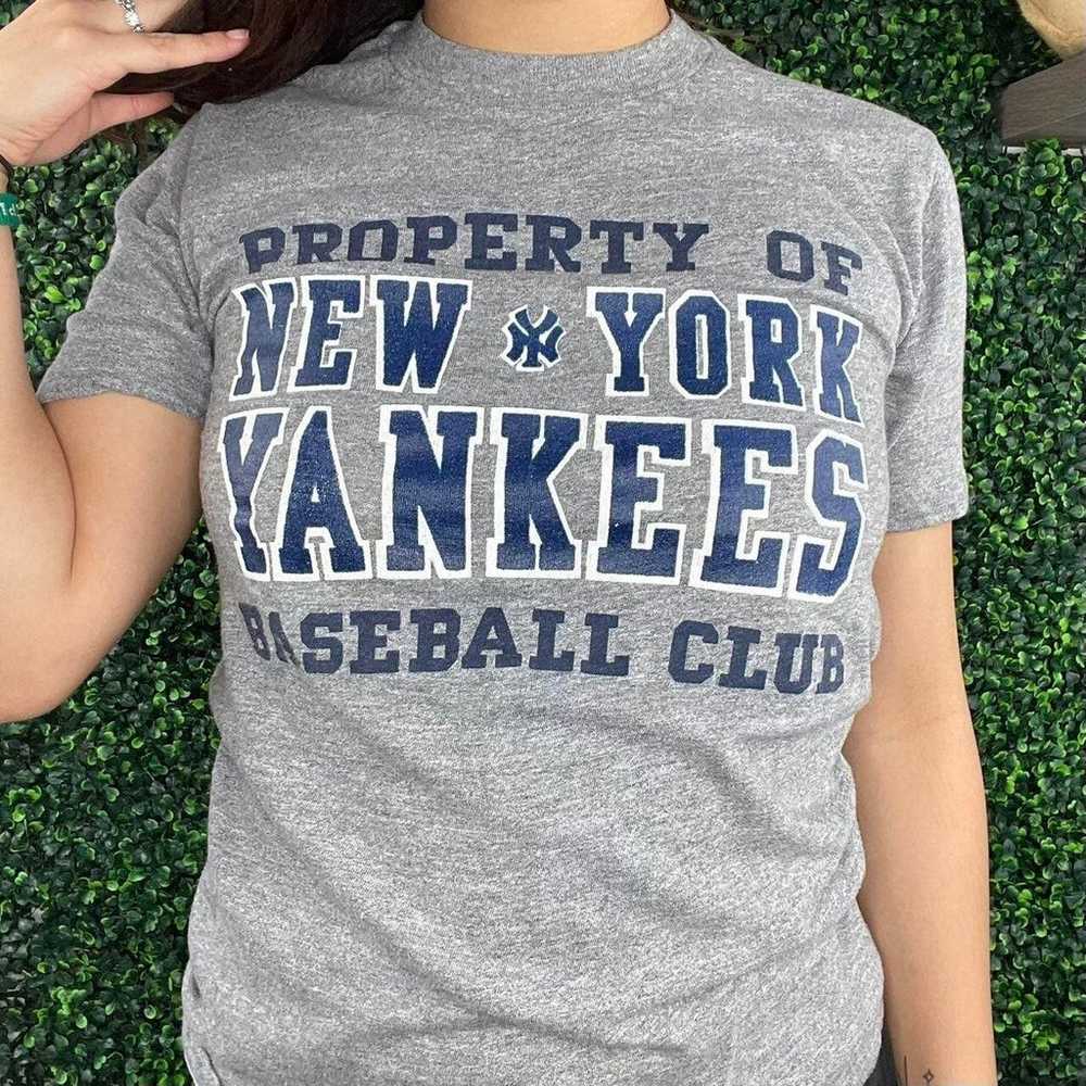 Vintage 80s New York Yankees Baseball Club T-shirt - image 2