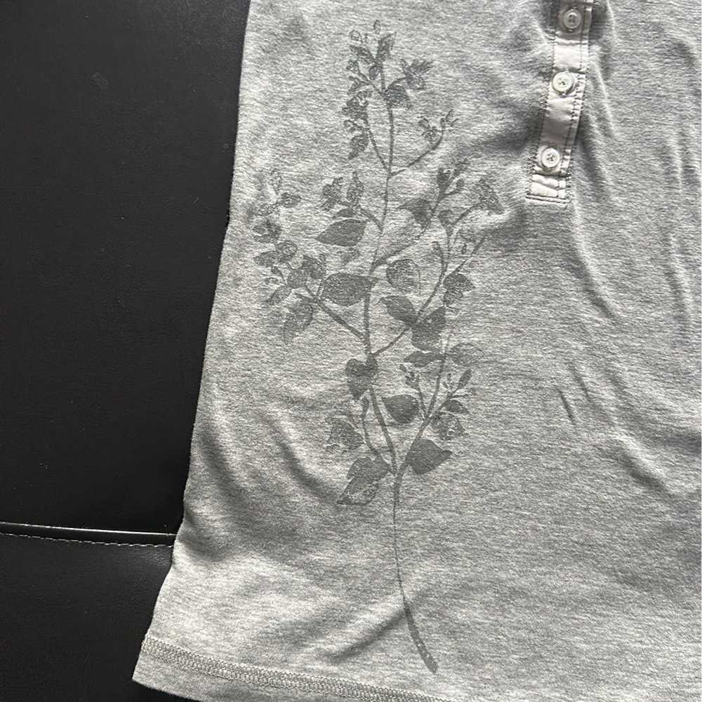 Abercrombie and Fitch Shirt - image 3