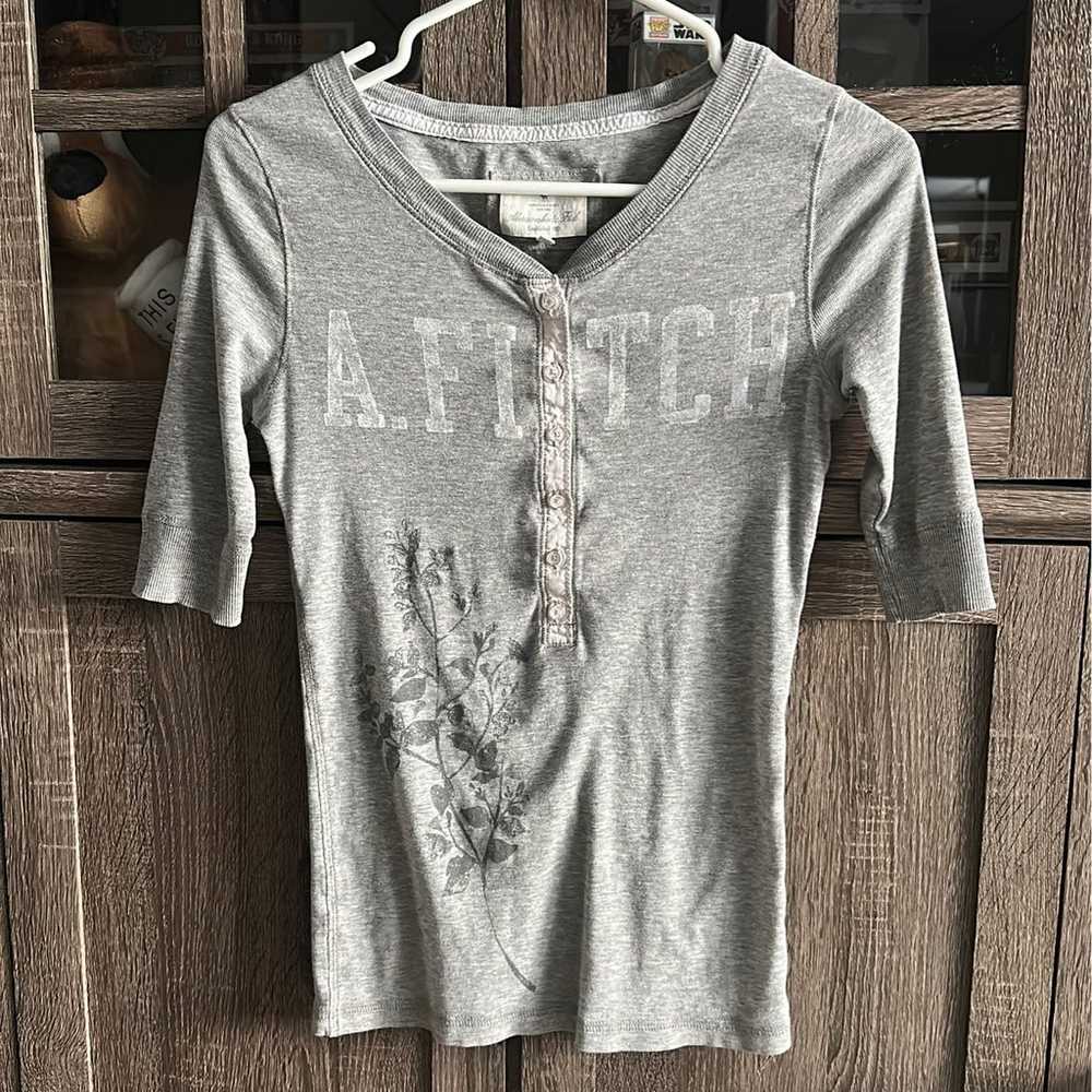 Abercrombie and Fitch Shirt - image 7