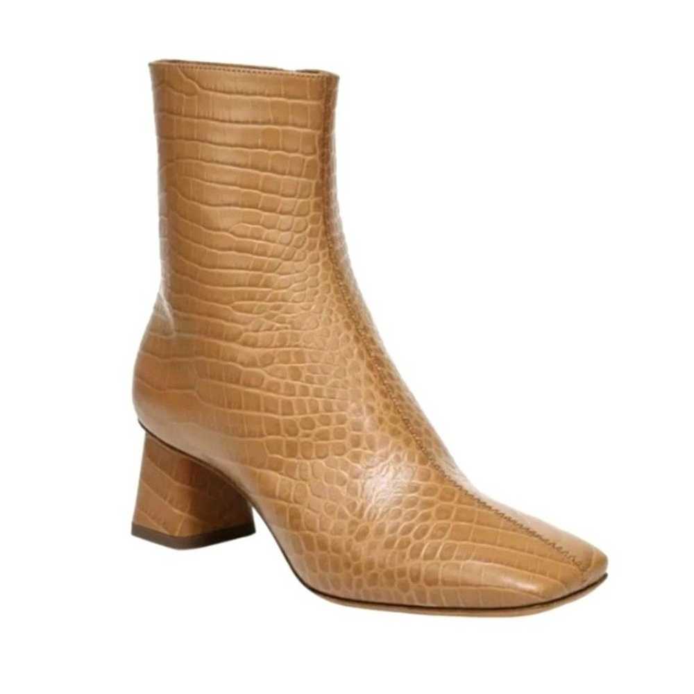 Vince Koren Square Toe Croco Embossed Tan Leather… - image 1