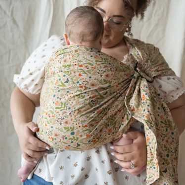 hope&plum Wildflower Ring Sling - image 1