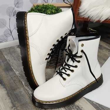 Dr. Martens Zavala Boots