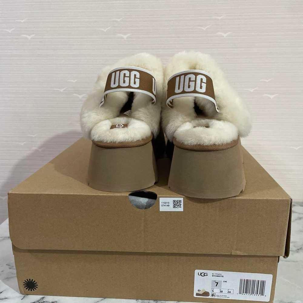 UGG Mouton Boots FUNKETTE - image 2