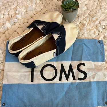 TOMS Alpargata Navy Blue Colorblock SZ 6