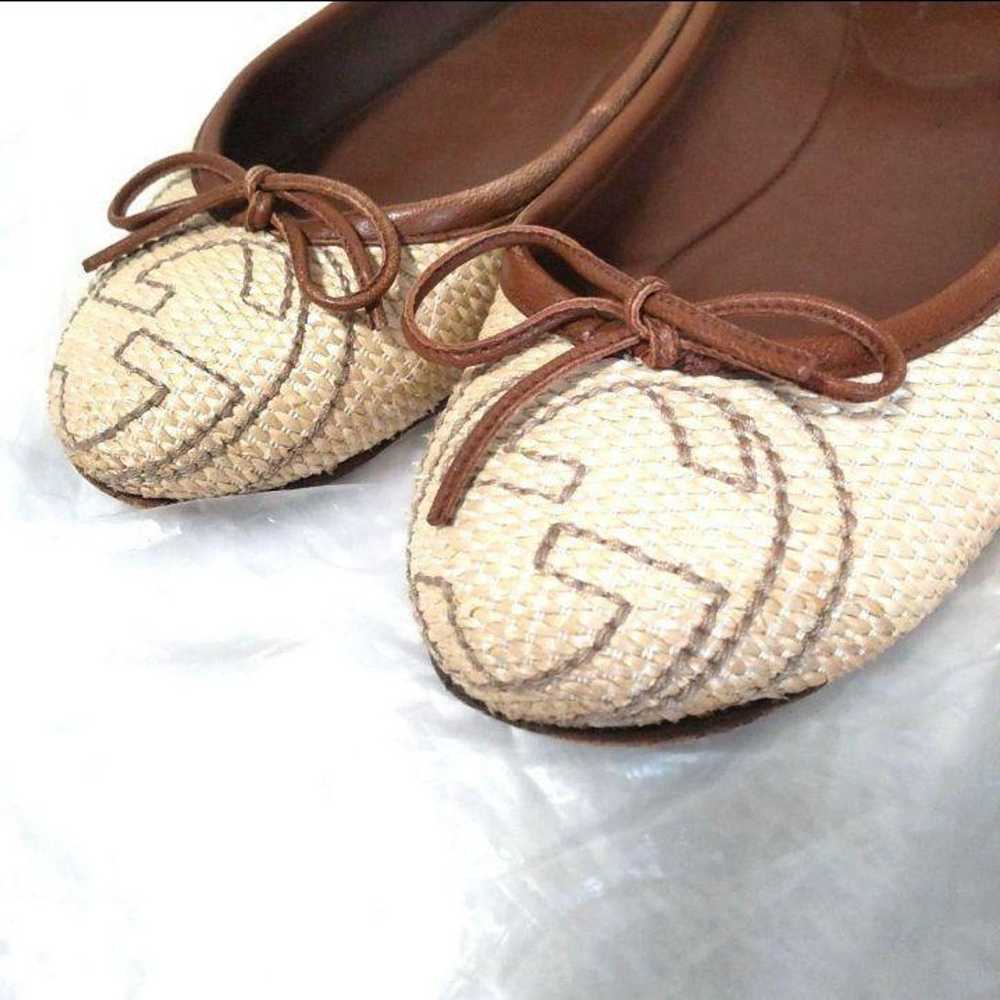 Gucci Interlocking Logo Flat Pumps Straw Raffia G… - image 2