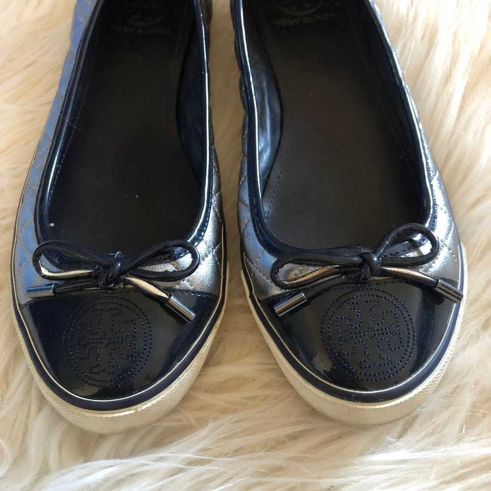 Tory Burch Flat Shoes Sz 9.5 - image 4