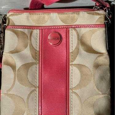 Cute Coach Purse handbag crossbody tan beige pink