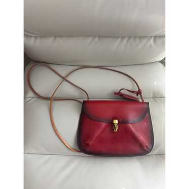 Vintage Old Trend red leather crossbody bag