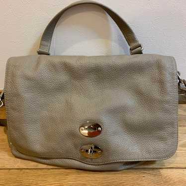 Zanellato Postina M 2WAY Bag with Shoulder Strap.