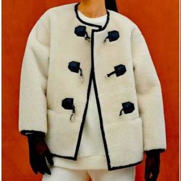 Source Unknown Clasp Front Sherling Coat (Vanilla) - image 1