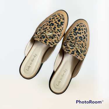 Loly in the sky cheetah mules size 7.5