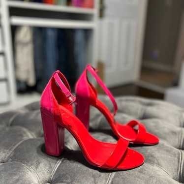 CALL IT SPRING BLOCK RED&PINK HEELS