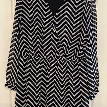 Express Black & White Long Sleeve Dress