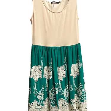 Doe & Rae Cream and Green Floral Lace Dress