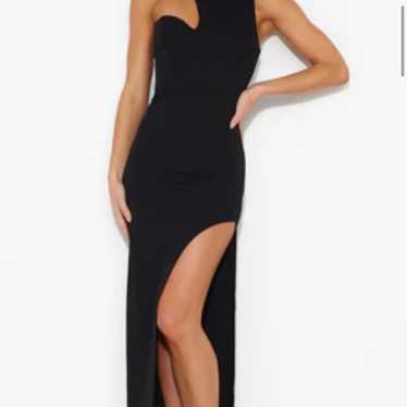 Midi black dress