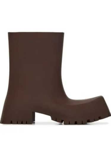 Balenciaga Trooper Rubber Boots in brown