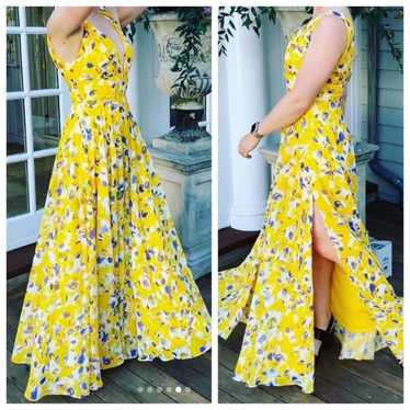 NEW Mac Duggal 55434 Yellow Floral V-neck Sleevele