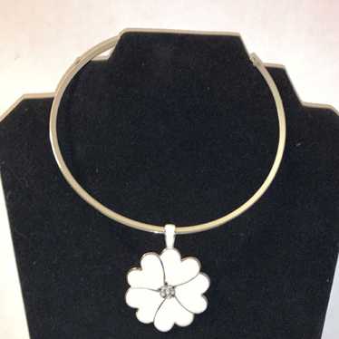 Vintage Lia Sophia Choker Flower Necklace