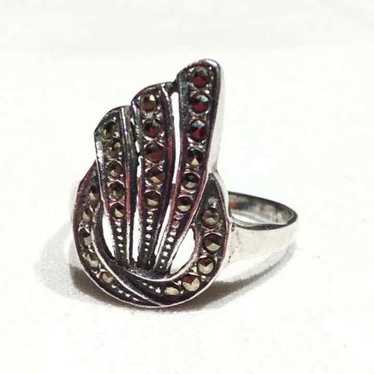 VINTAGE MARCASITE STERLING SILVER RING