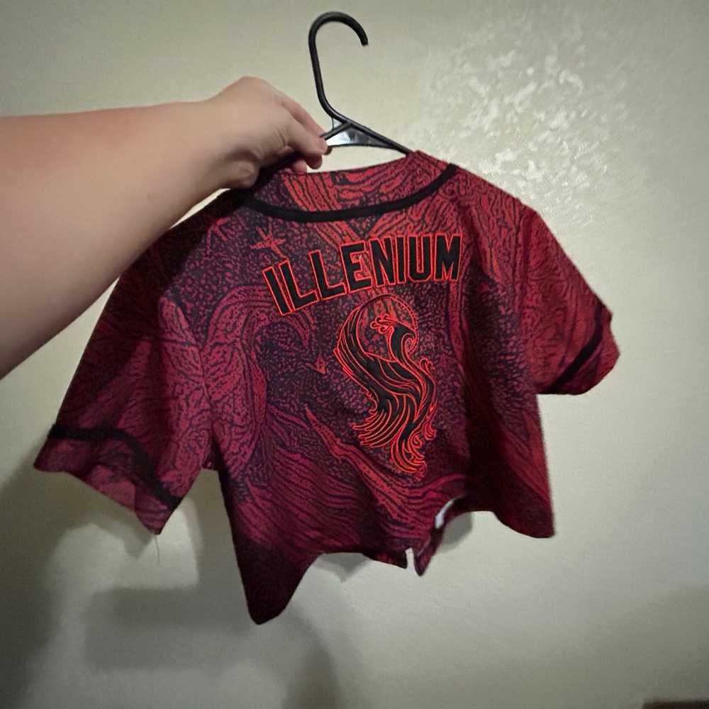 Illenium Jersey Crop RARE L - image 3