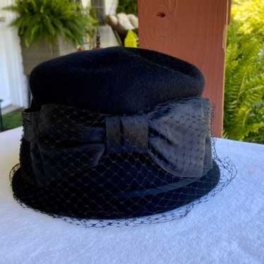 VINTAGE WOMENS DRESS HAT (Black)