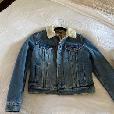 Levi’s Sherpa trucker jean jacket