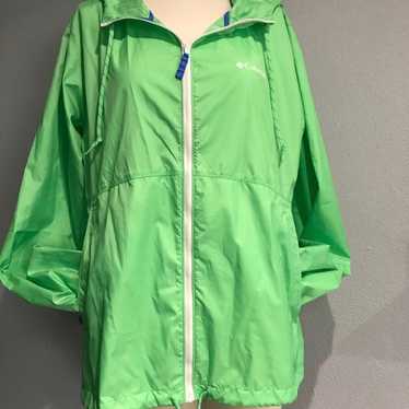 BNWOT Columbia Windbreaker