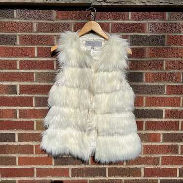 Andrew Marc Marc New York White Faux Fur Paneled V