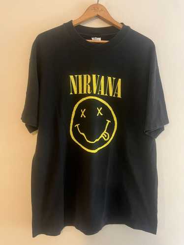 Band Tees × Nirvana × Vintage vintage Nirvana smil