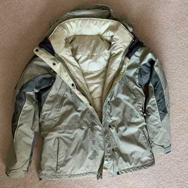 Womens Columbia winter jacket with removable rever