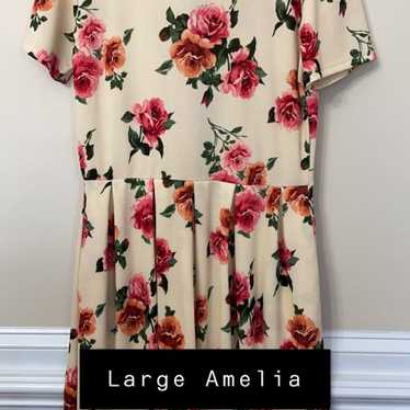 Vintage floral LuLaRoe Amelia