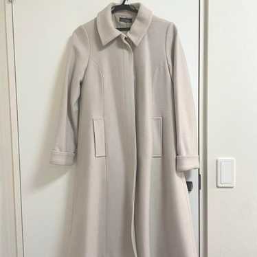 Tiaclasse Back Ribbon Light Beige Coat Size 9