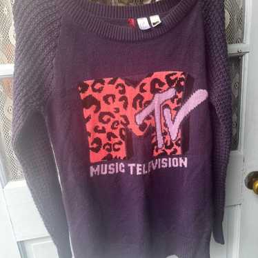 Mtv Purple sweater Sz. 6