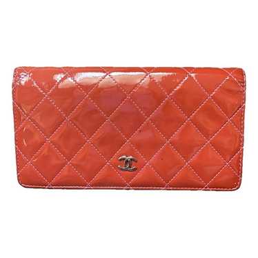 Chanel Patent leather wallet