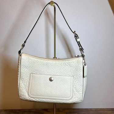 Authentic COACH Chelsea Pebbled Cream Leather Hobo