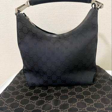 GUCCI One-Shoulder GG Canvas Handbag Black - Confi