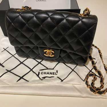 CHANEL Mini Matelassé