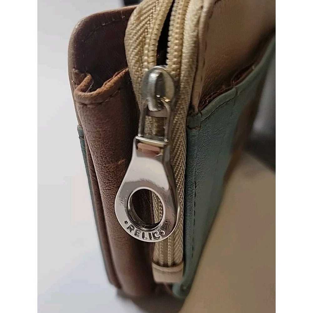 Vintage RELIC By Fossil Zip Snap ID Wristlet Pebb… - image 10