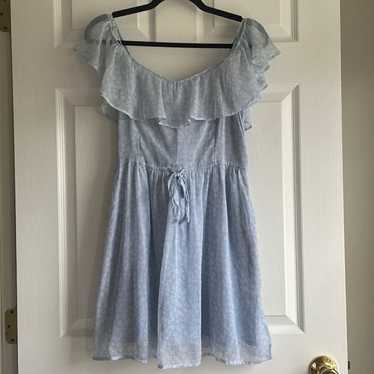 Abercrombie and Fitch cold off shoulder dress pock